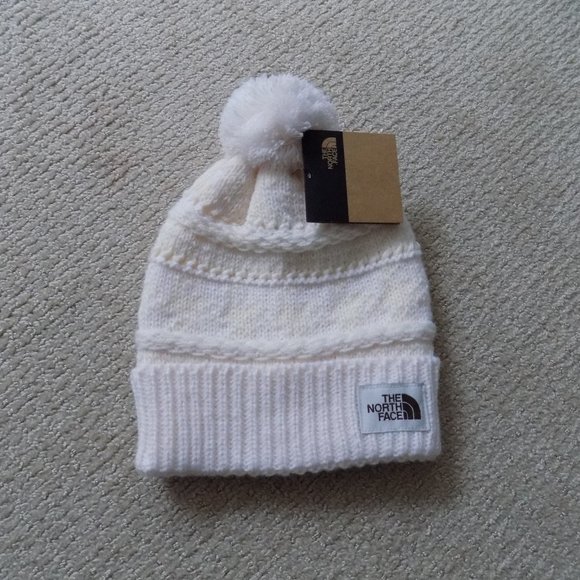 The North Face Accessories - NEW THE NORTH FACE TNF FAIR ISLE BEANIE GARDENIA WHITE